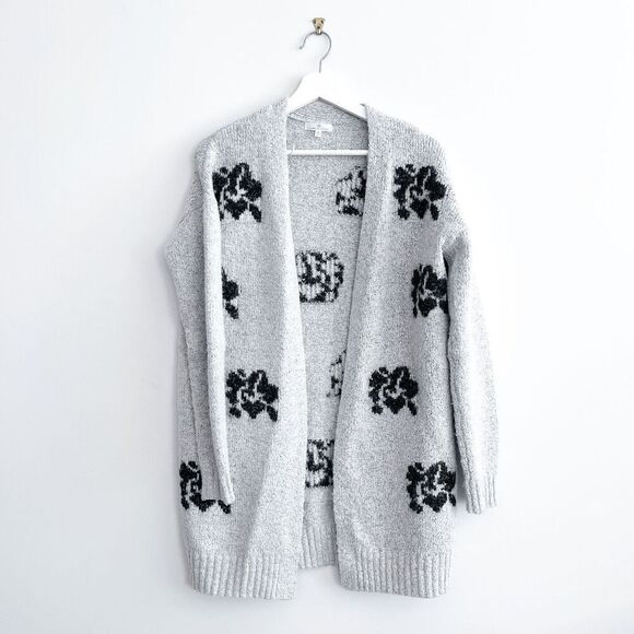 Camber & Grace Womens Floral Oversized Knit Cardigan Sweater Gray Black Medium - Picture 1 of 9